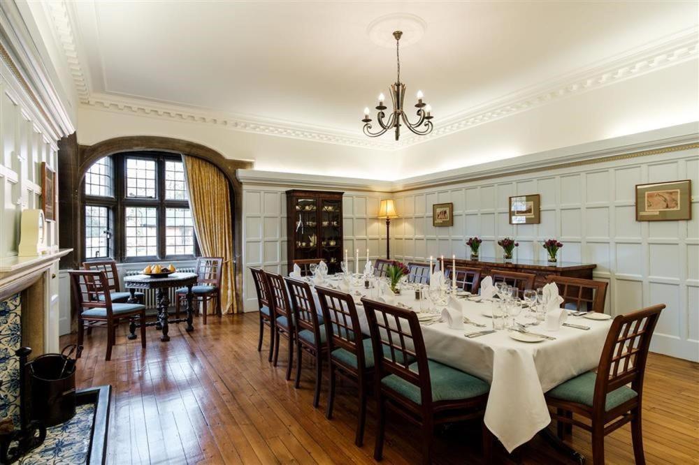 Westminster College Otel CBG Dış mekan fotoğraf